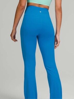 Lululemon Poolside blue leggings
